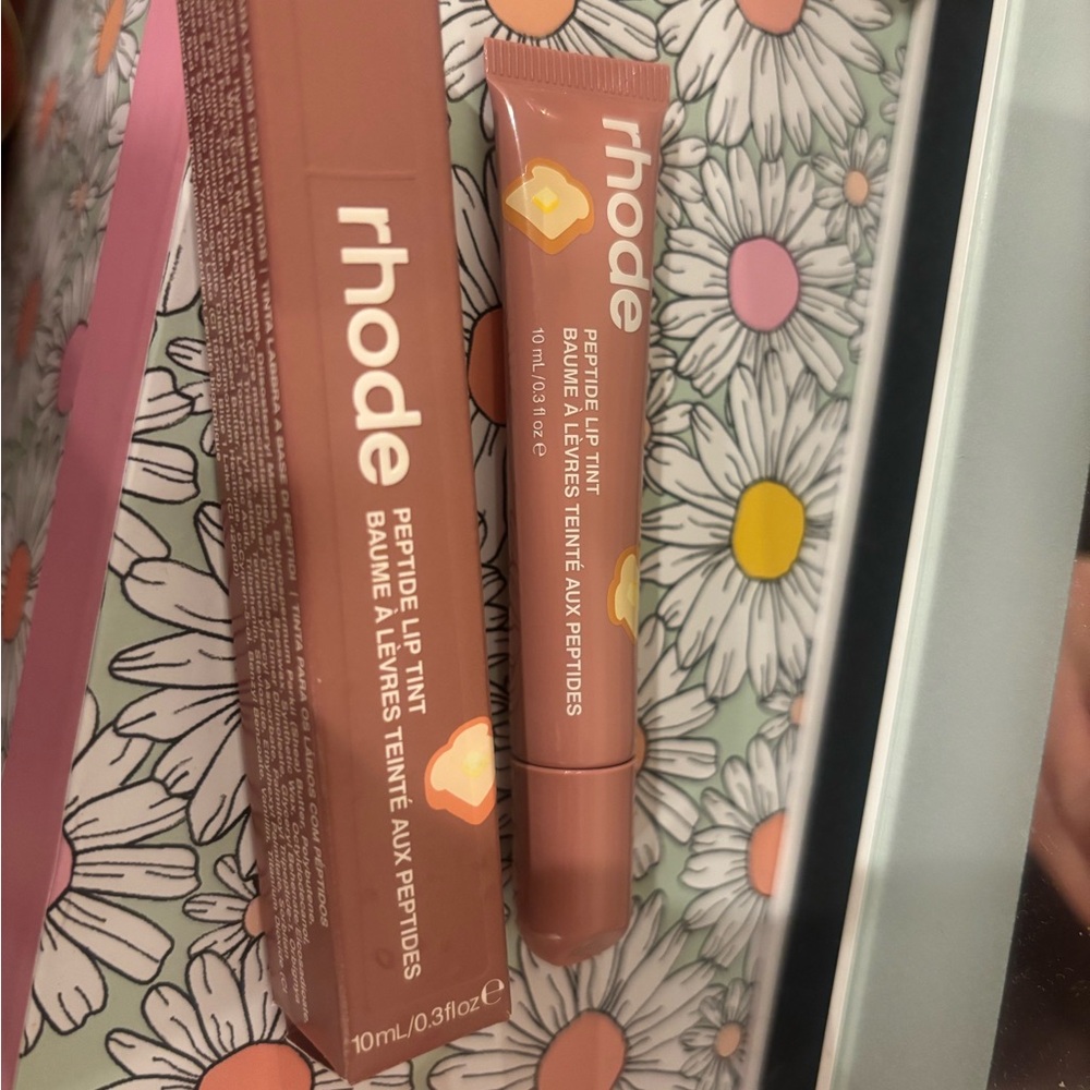 RHODE Peptide Lip Tint in Nude Rose